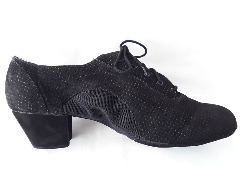SALE - Capezio CITY BR28
Latin split sole
