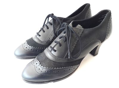 SALE Capezio VICTORIA CG70