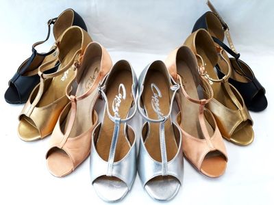 SALE Capezio BR08