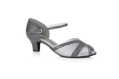 Peep Toe shoes