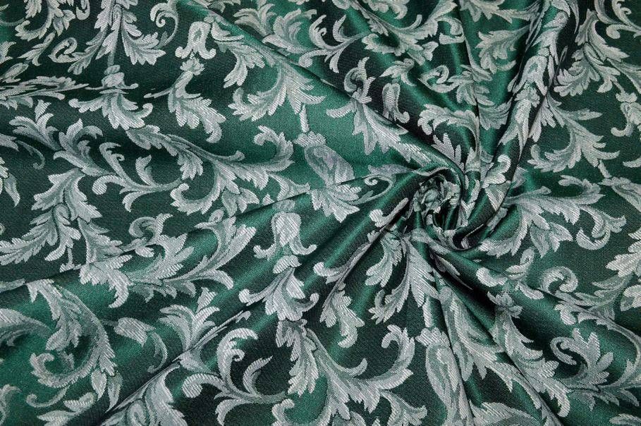 Beautex Tovaglia Damascata Con Linee Ondulate, Non-Stiro E Antimacchia, 100% Poliestere, Rettangolare 135x180 Cm, Colore Crema