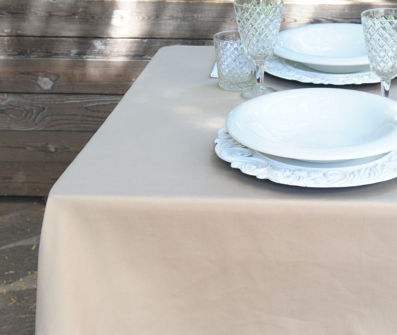 Tovaglia per Ristorante Vari Colori- Roprodal cm 145 x 180 Tovaglia per Ristorante Vari Colori- Roprodal cm 145 x 180