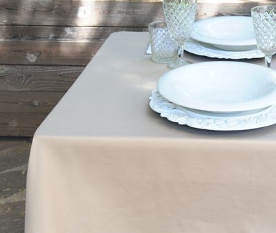 Tovaglia per Ristorante Vari Colori- Roprodal cm 145 x 180 Tovaglia per Ristorante Vari Colori- Roprodal cm 145 x 180