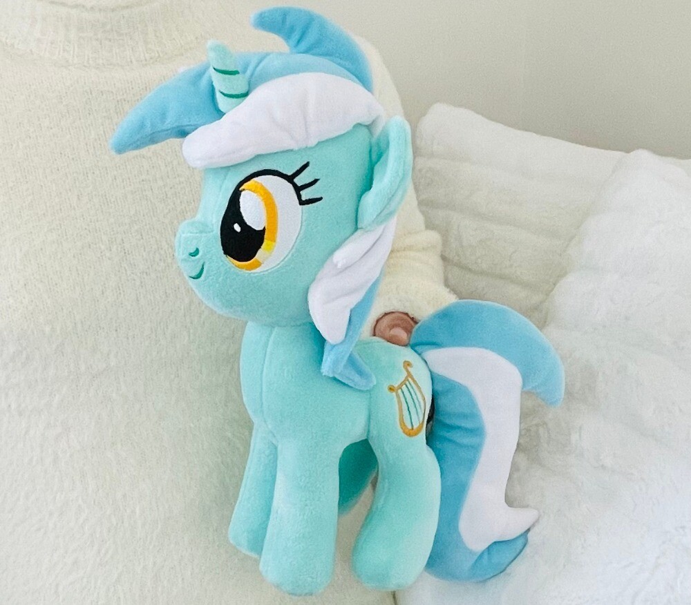 MLP　マイリトルポニー Lyra heartstrings ぬいぐるみ My Little Pony Lyra Plush – 12” Soft Collectible Toy for Ages 3+