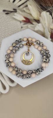 Jaspis Dalmatyński, kamień rzeczny i księżyc z kwiatem Lotosu