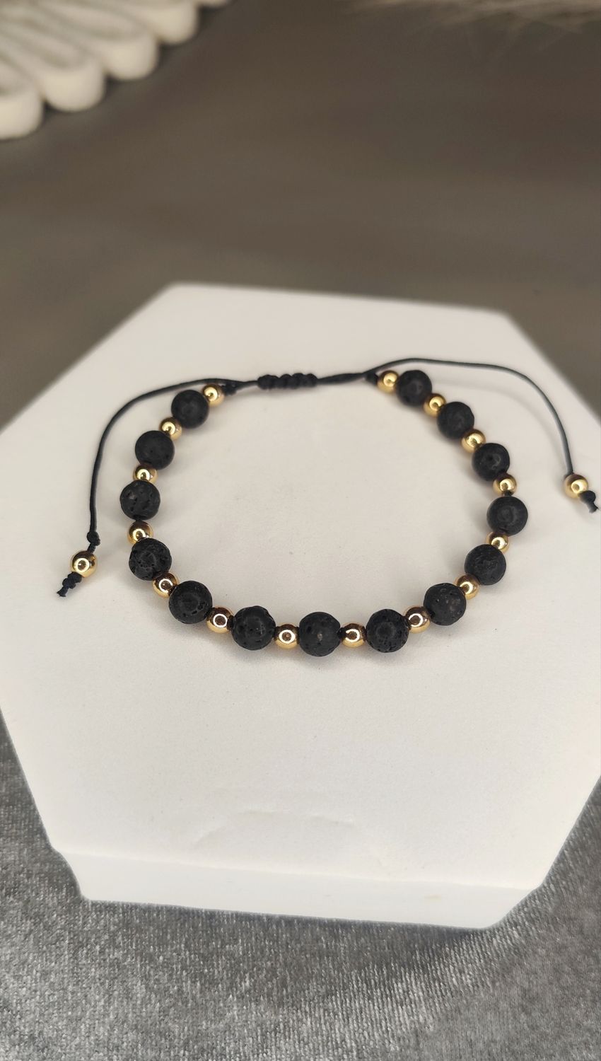 Bransoletka Ława wulkaniczna na sznurku