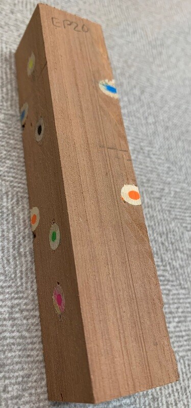 Birne gedämpft mit Farbstiften