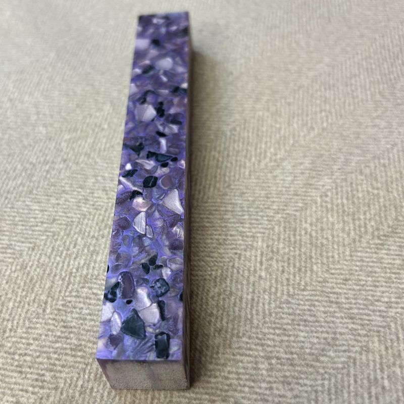 Acrylic Lila