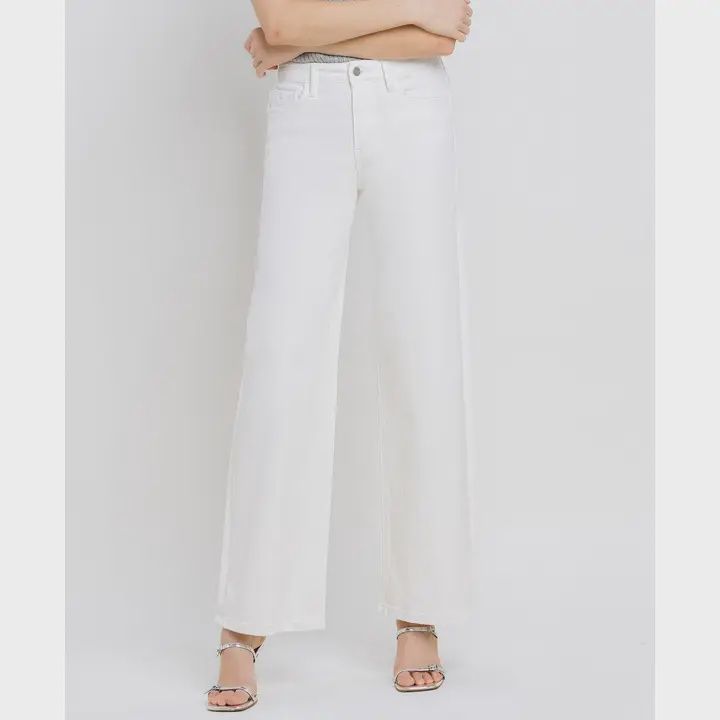 Melly  HR White Denim