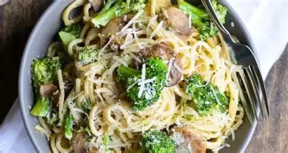 Spaghetti with Garlic Sauce