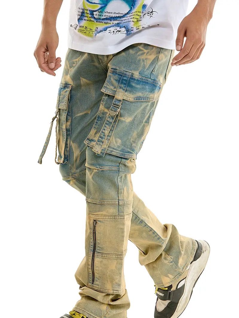 Cargo Flared Jeans Bleached