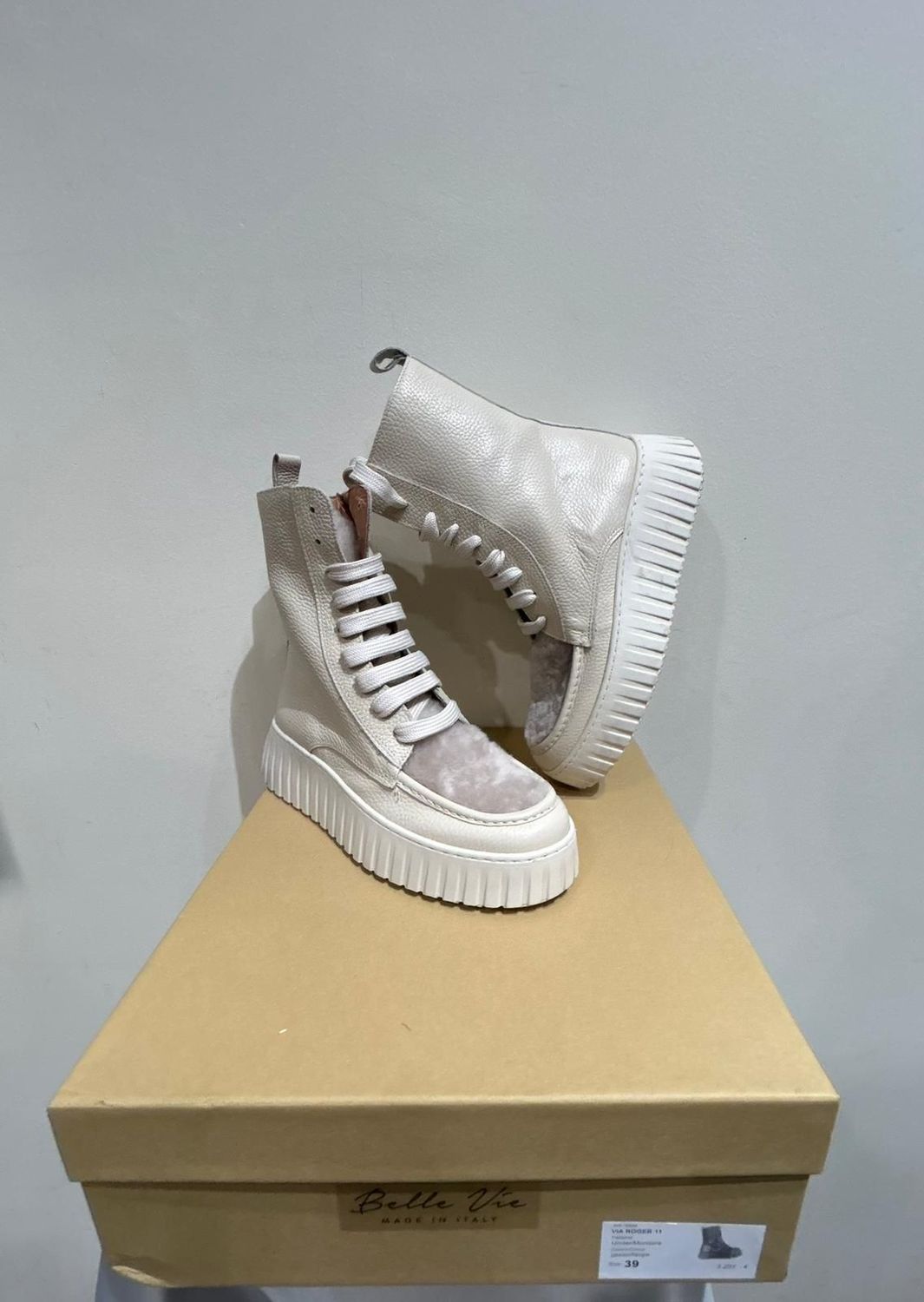 STIVALETTI BELLE VIE BIANCHI IN PELLICCIA, TAGLIA: 38