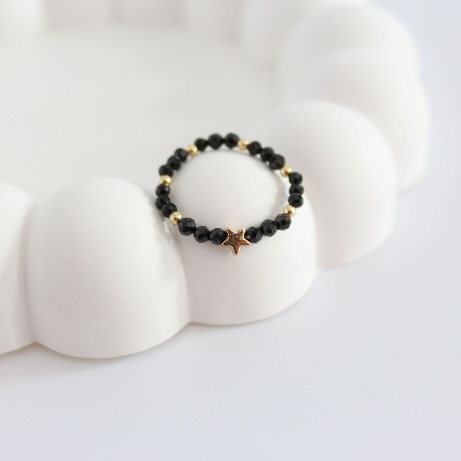 Pierścionek Black Star