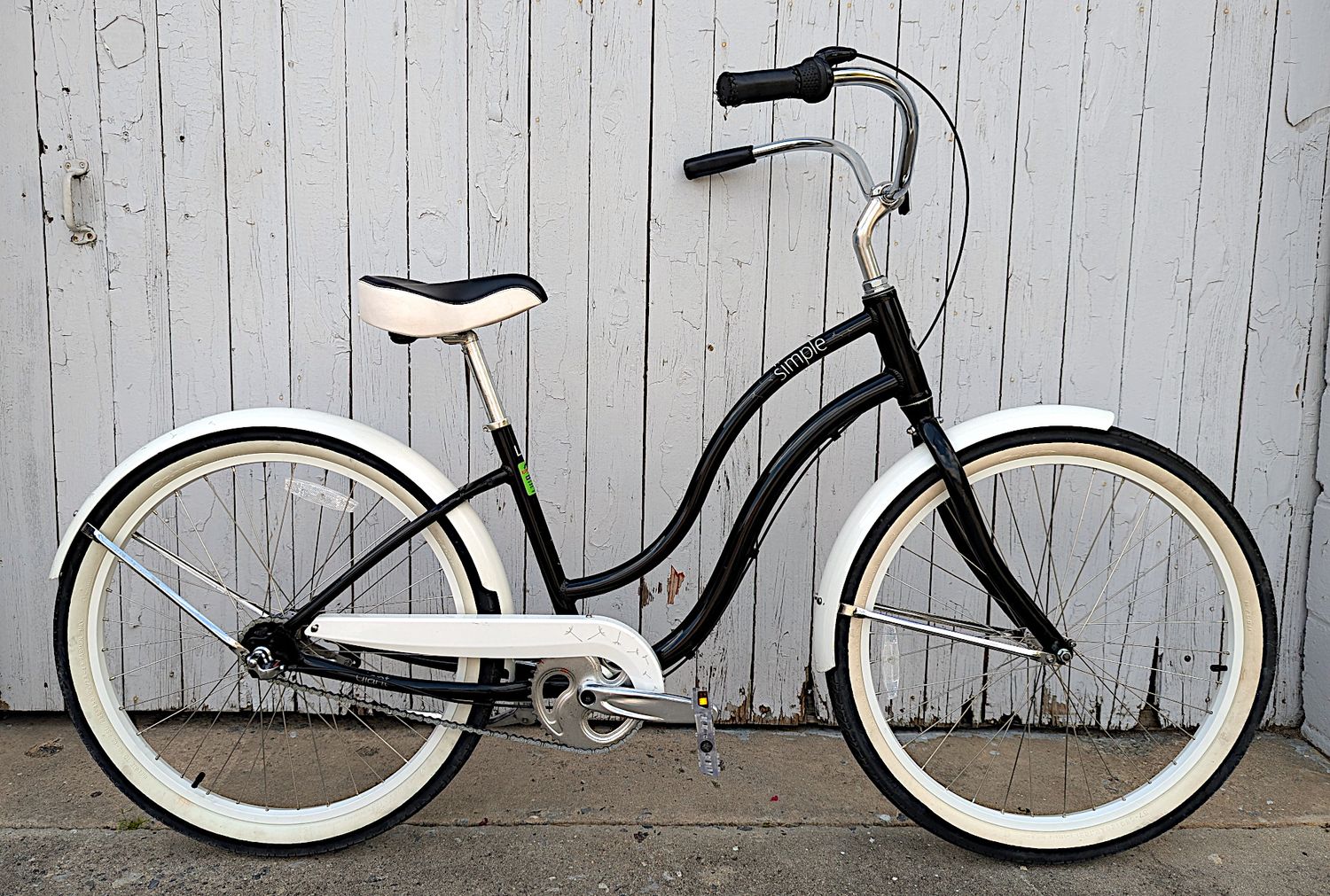 1426 - Liv Simple 3 (Used)