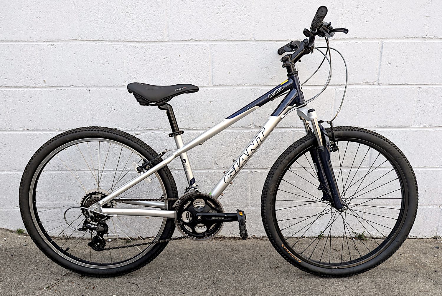 1548 - Giant Boulder 14 (Used)