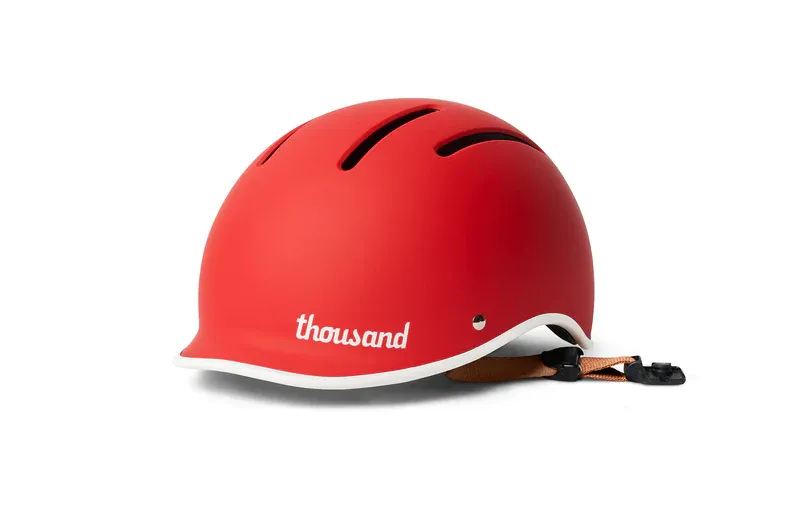 Thousand Jr. helmet, Color: Rouge