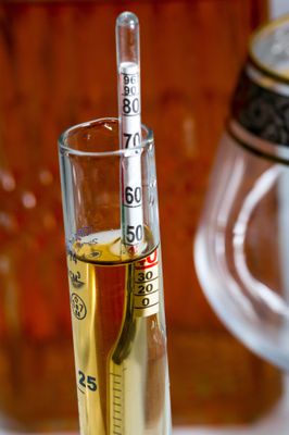 FLACONI E STRUMENTI DI MISURA