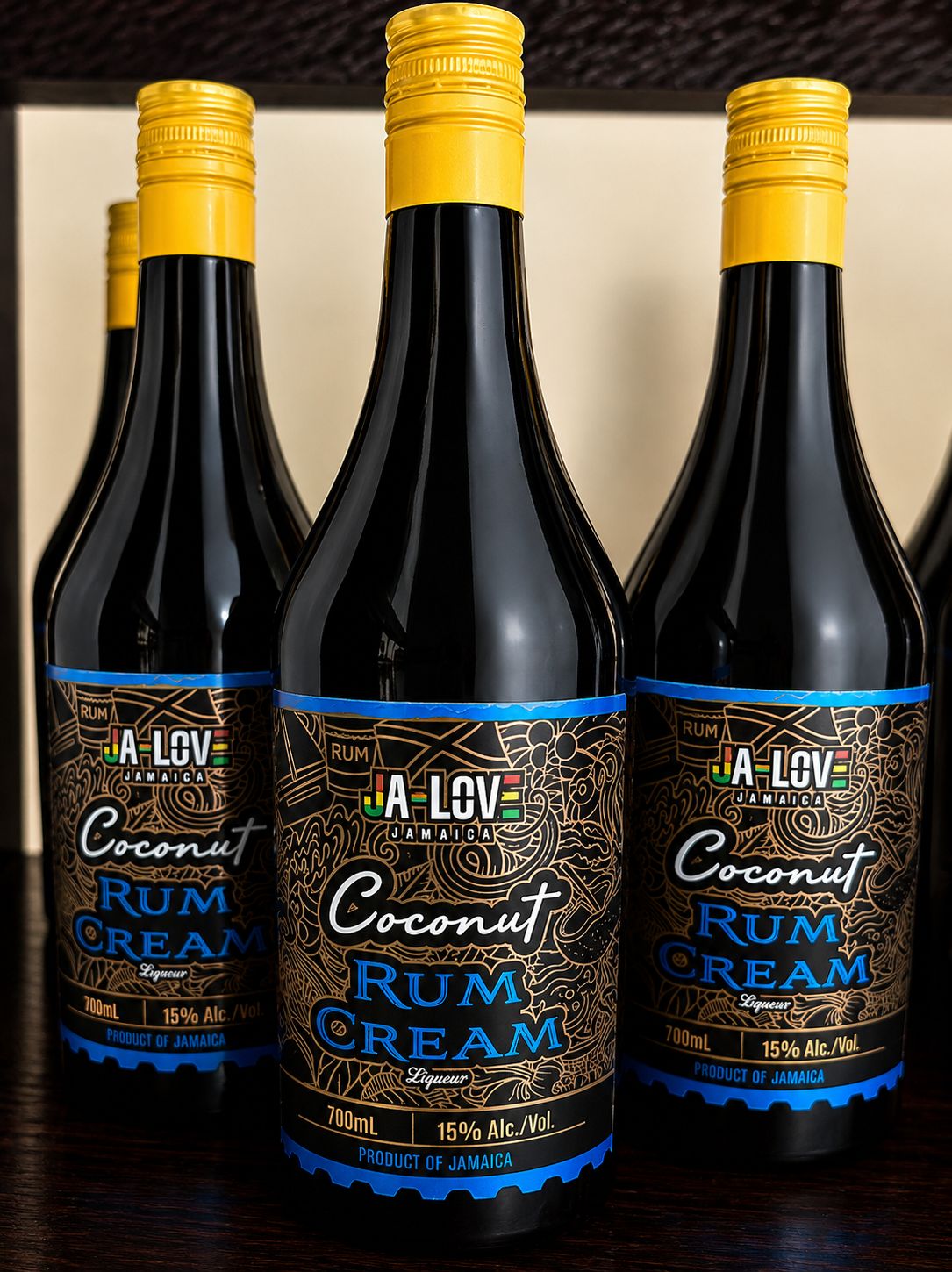 JA-LOVE Jamaica Coconut Rum Cream (700ml)