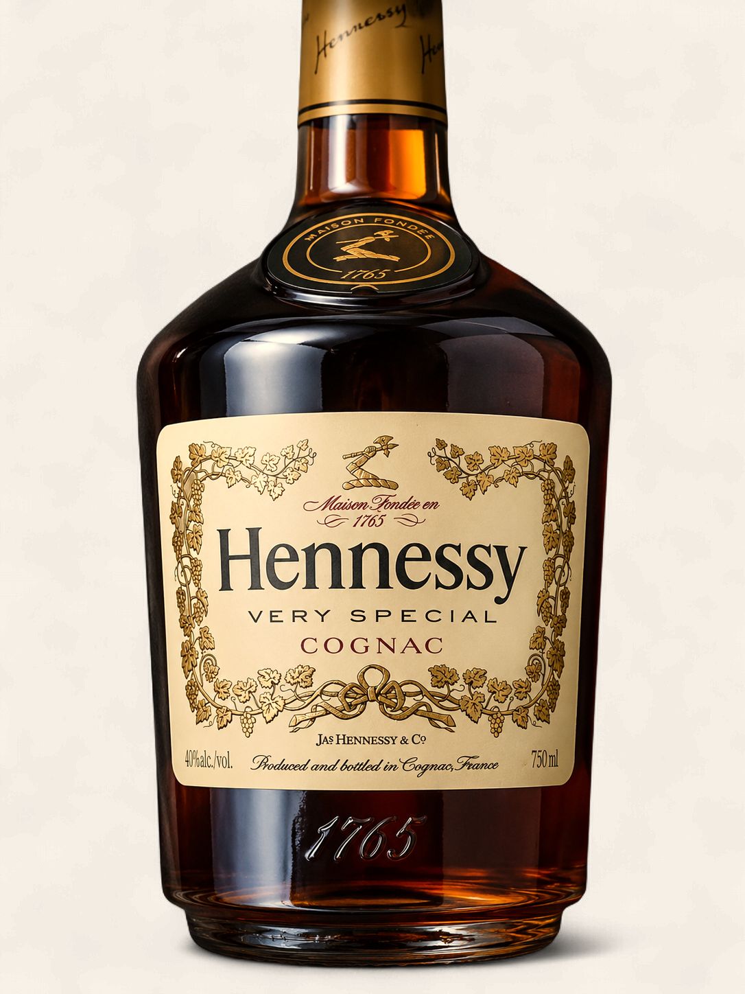 Hennesy VS (750mL)