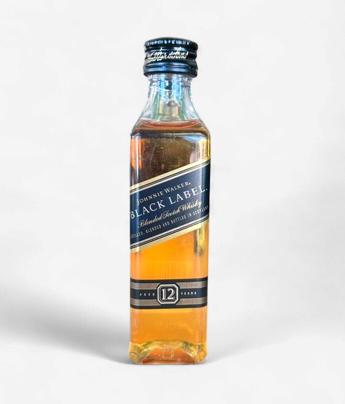 Johnnie Walker Black Label (Mini) – 50ml