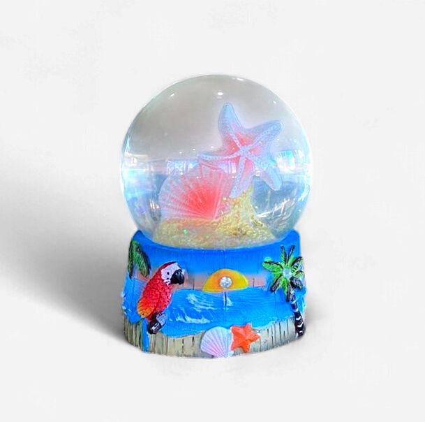 Jamaica Island Snow Globe &amp; Liquid Souvenir