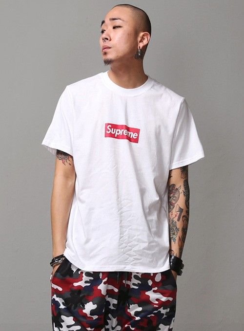 Supreme Logo Patch T shirt white