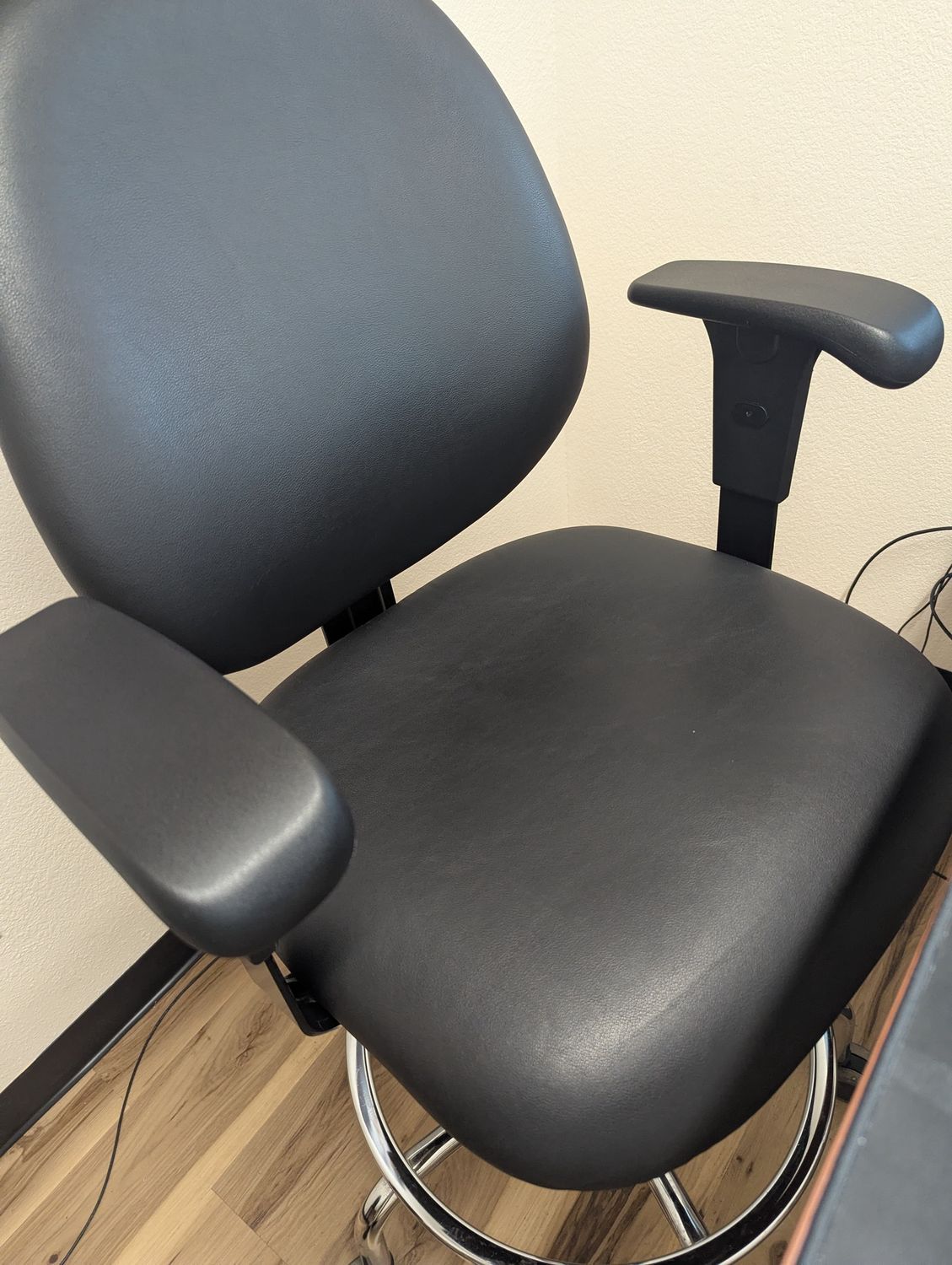 Lab Chair