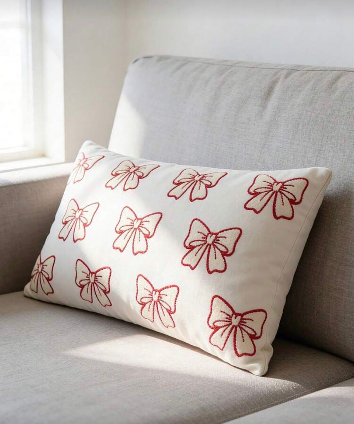 Poszewka na poduszkę Haftowana 30x50cm wstążeczki