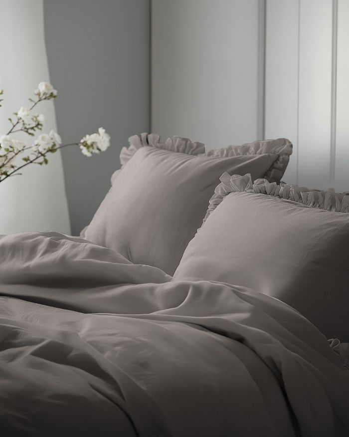 Pościel z Falbaną bawełniana 160x200 Ciepłoszary
