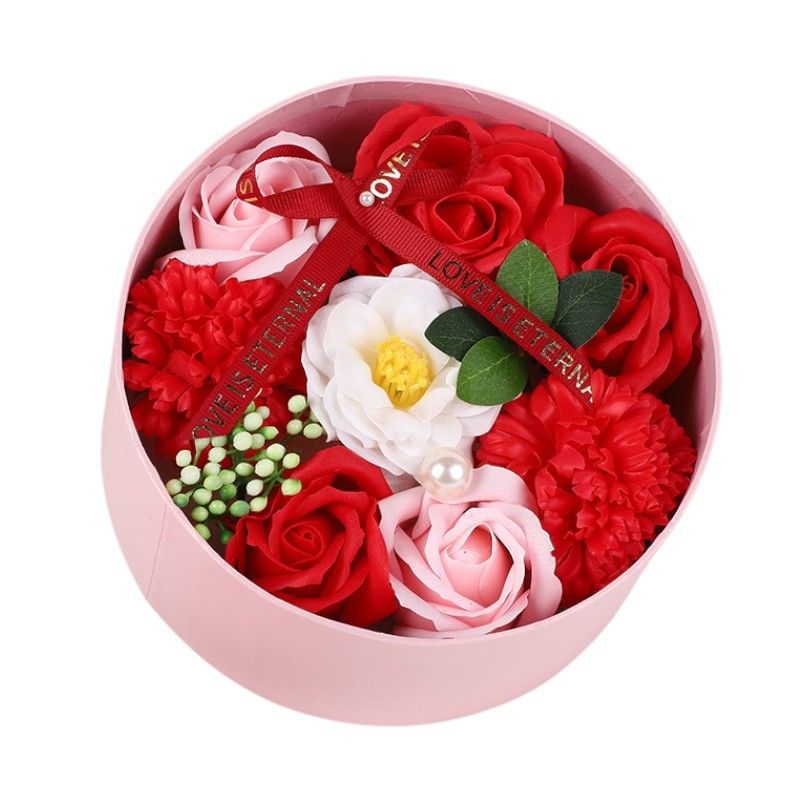 Bukiet zapachowych kwiatów mydlanych w ozdobnym pudełku