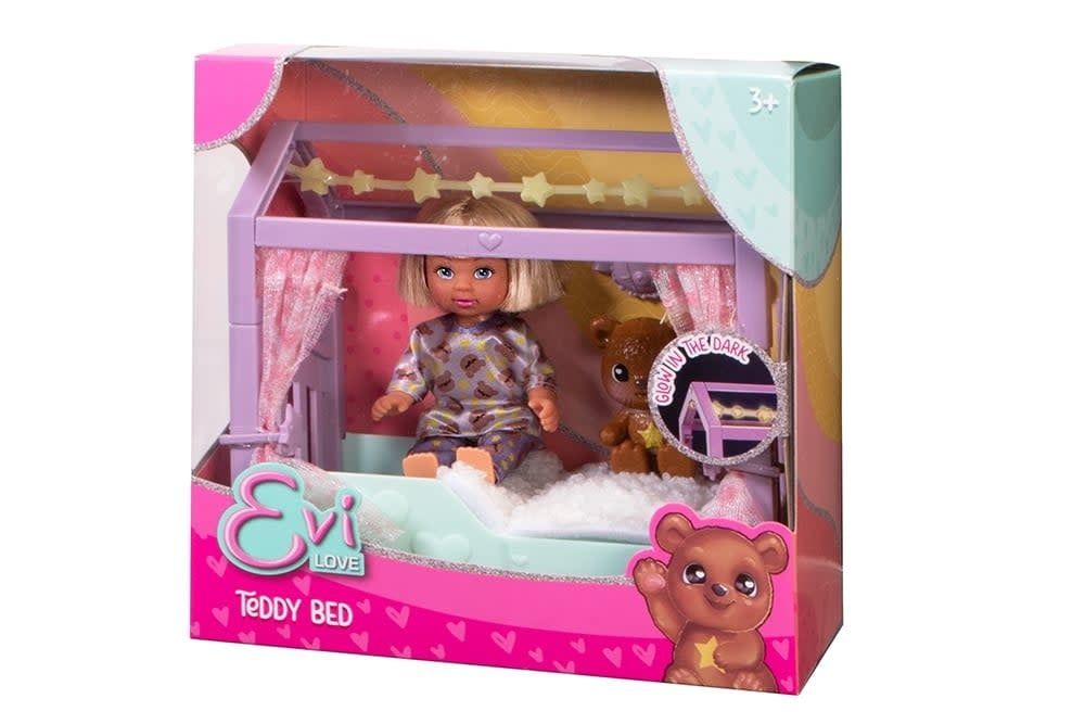 Evi Love - Petit Ourson au Lit