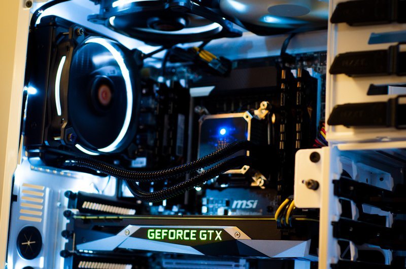 High-Budget &quot;Gaming&quot; Computer