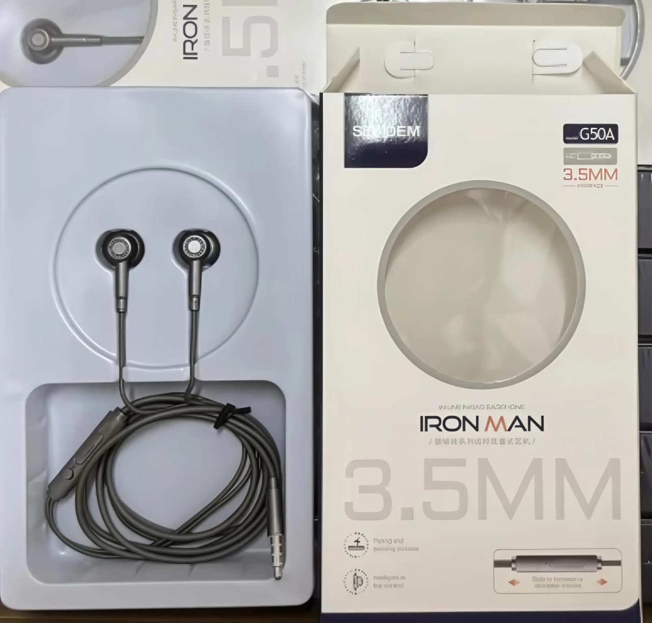 Audífonos In-Ear Metálicos Jack 3.5mm con Micrófono