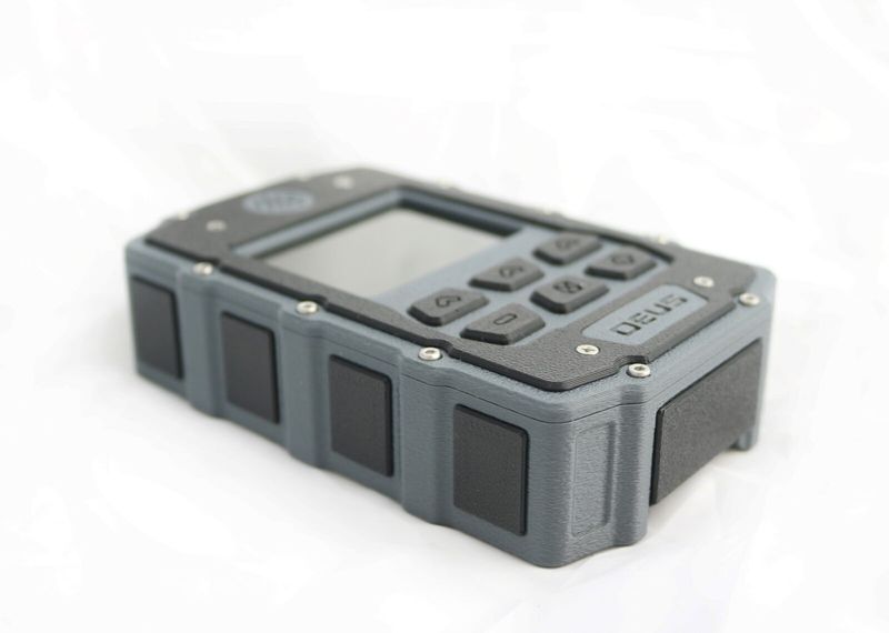 PANCERNA OBUDOWA DO PANELU RC DEUS 2