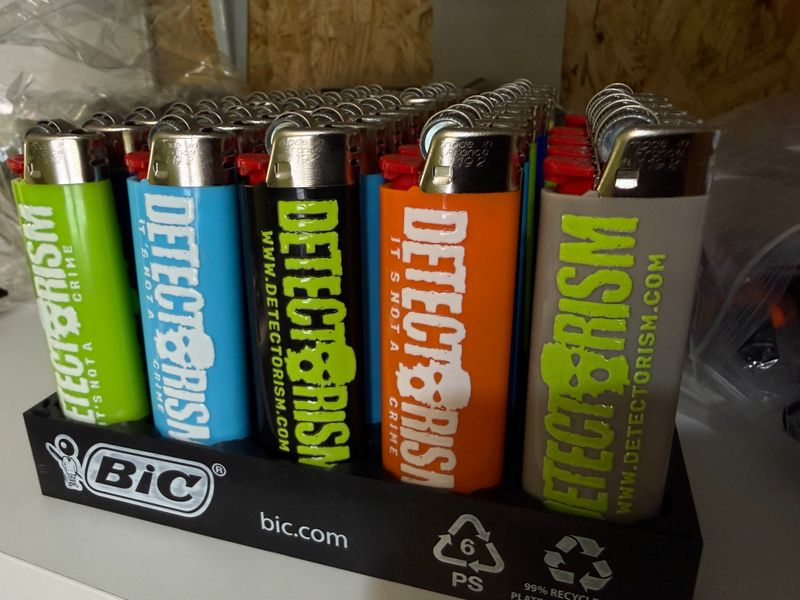 OGIEŃ PROSTO Z PIEKIELNYCH CZELUŚCI różne kolory