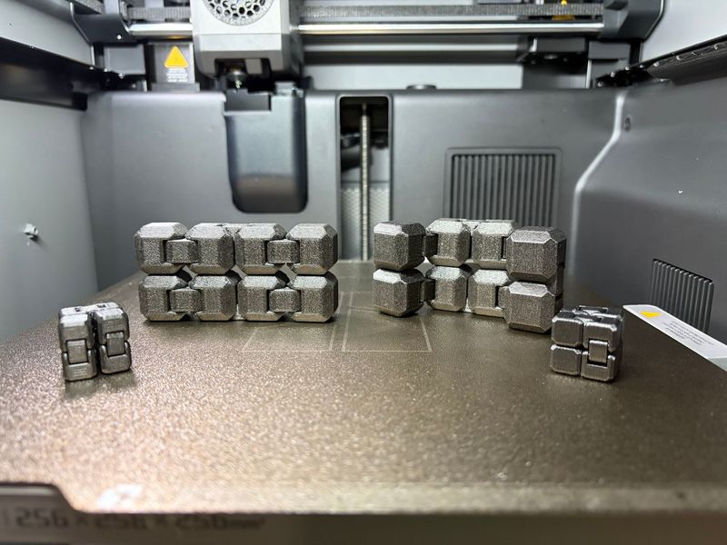 Infinity cube
