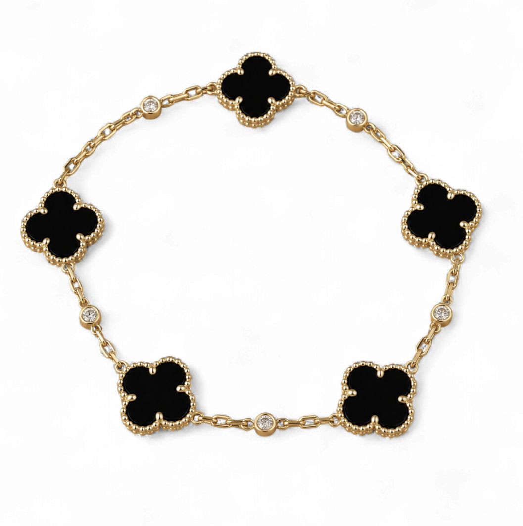 Onyx Clover Diamond Bracelet