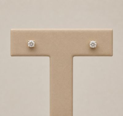14KY Diamond Stud Earrings  (0.20ct)
