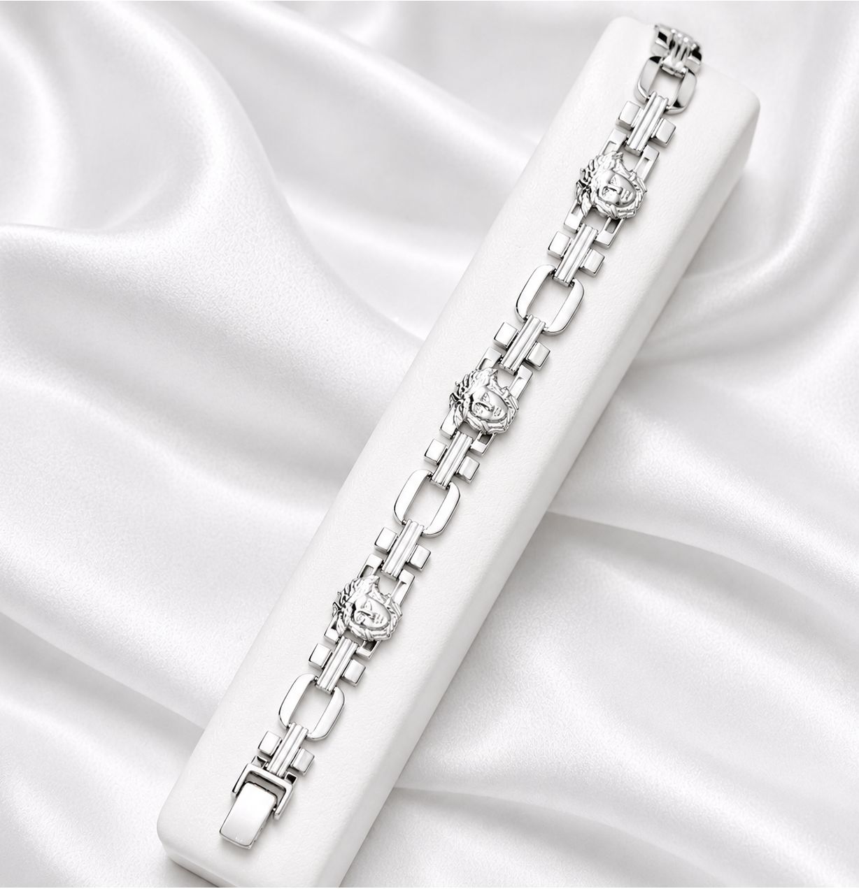 14K White Gold Men's Versace Bracelet (24.9g) (8.5in/21cm)