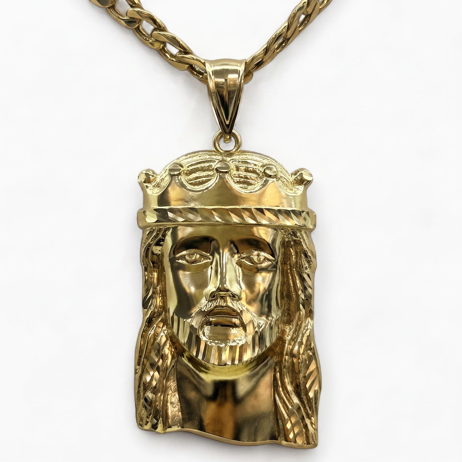 Yellow Gold Christ Head Pendant (13.g)