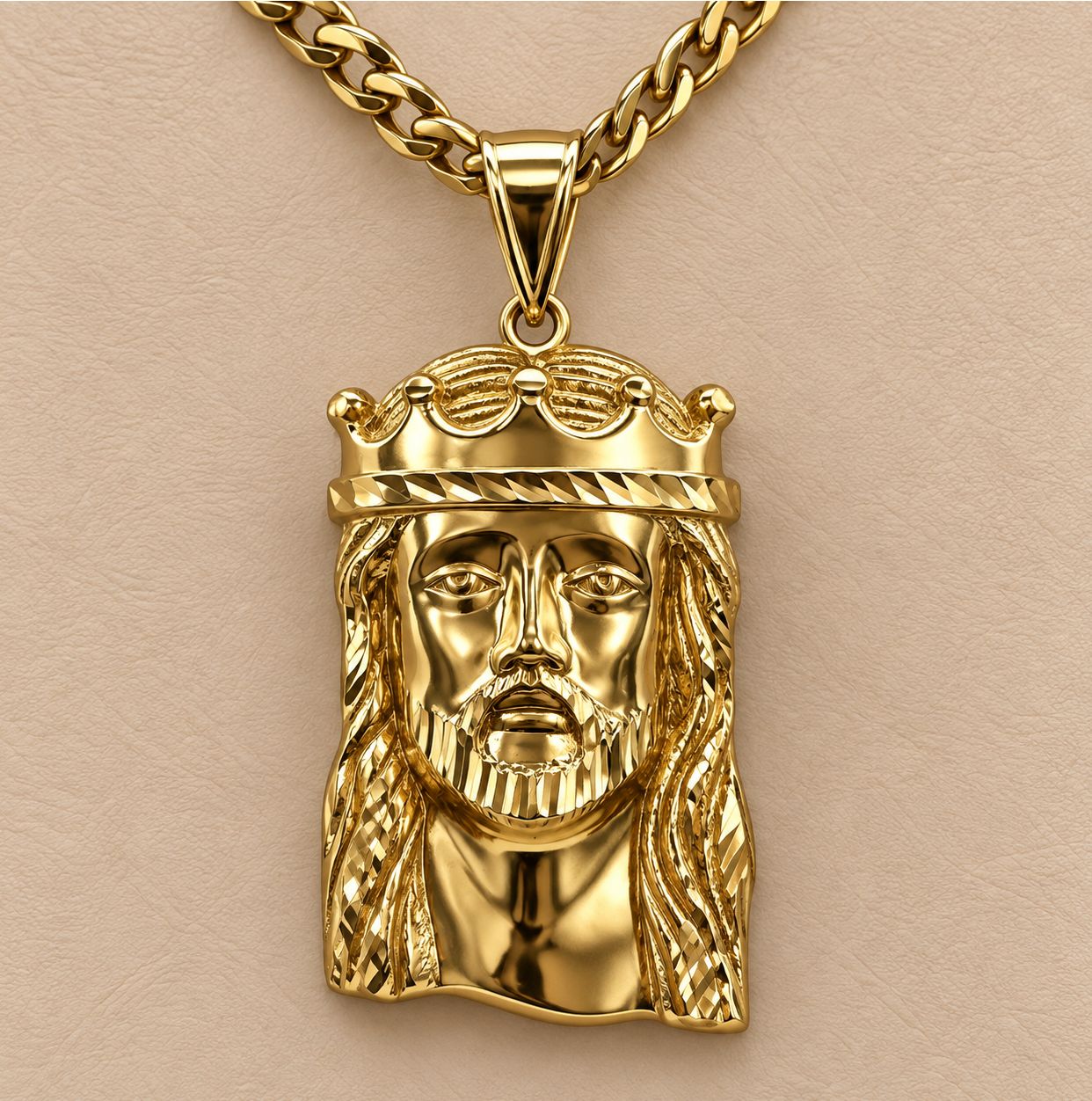 Yellow Gold Christ Head Pendant (13.8g)