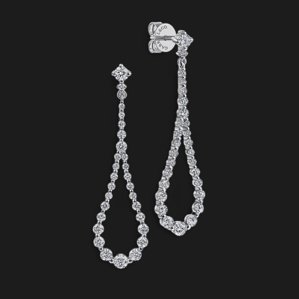 14KW Diamond Chandelier Earrings
