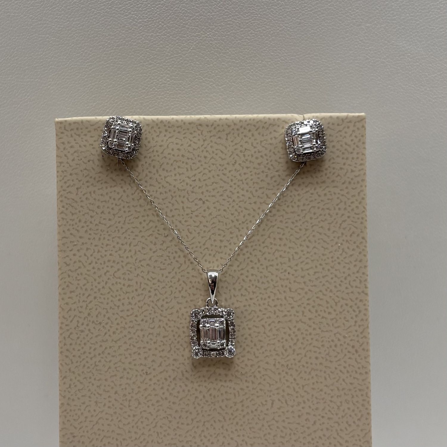 14KW Framed Diamond (0.5ct) Square Earrings