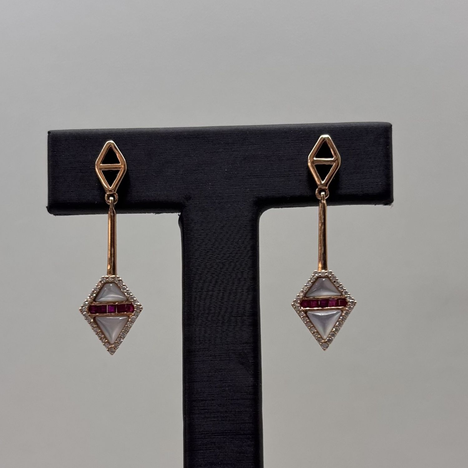 14KR Mother of Pearl/Ruby &amp; Diamond Kite Earrings