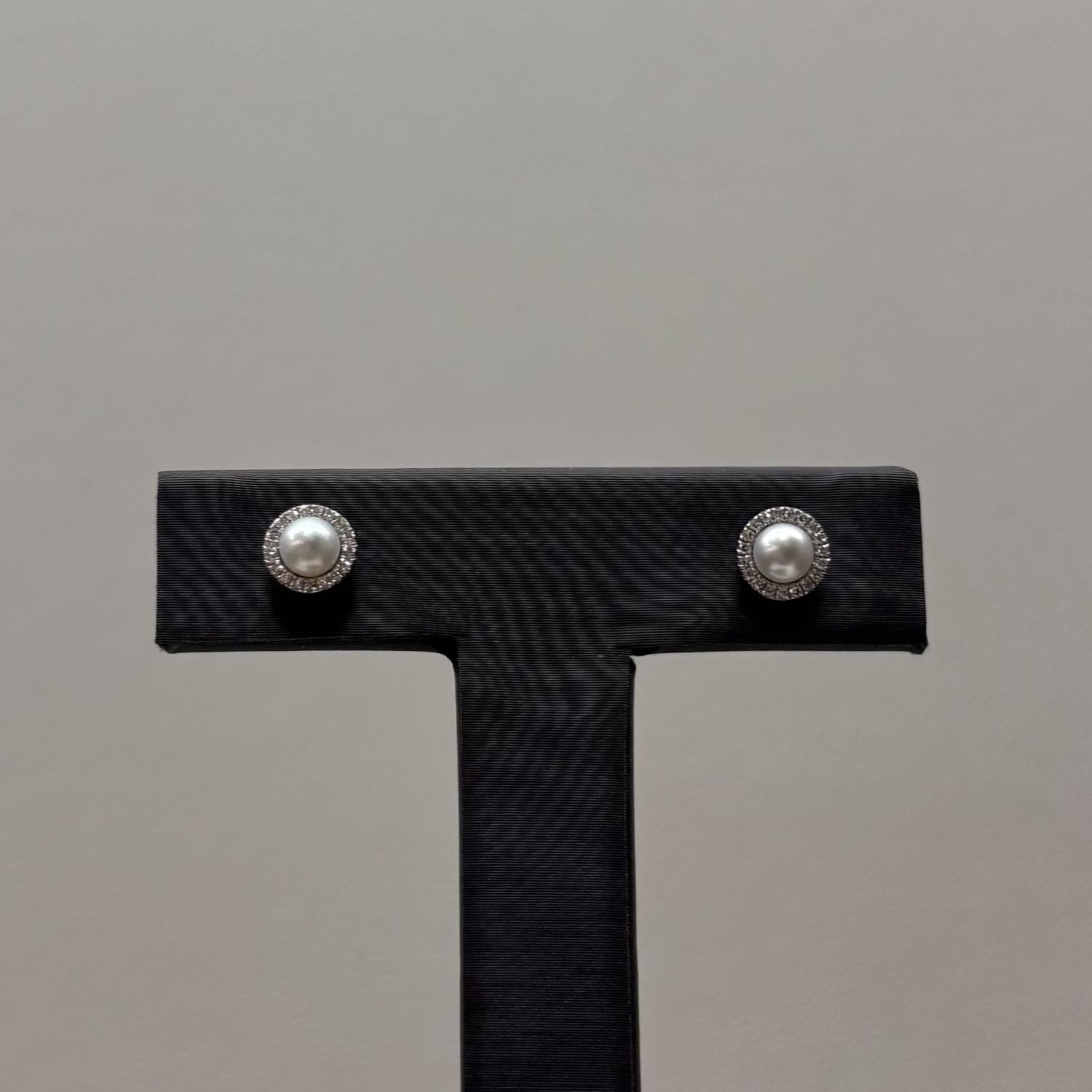 14KW Pearl &amp; Diamond Earrings