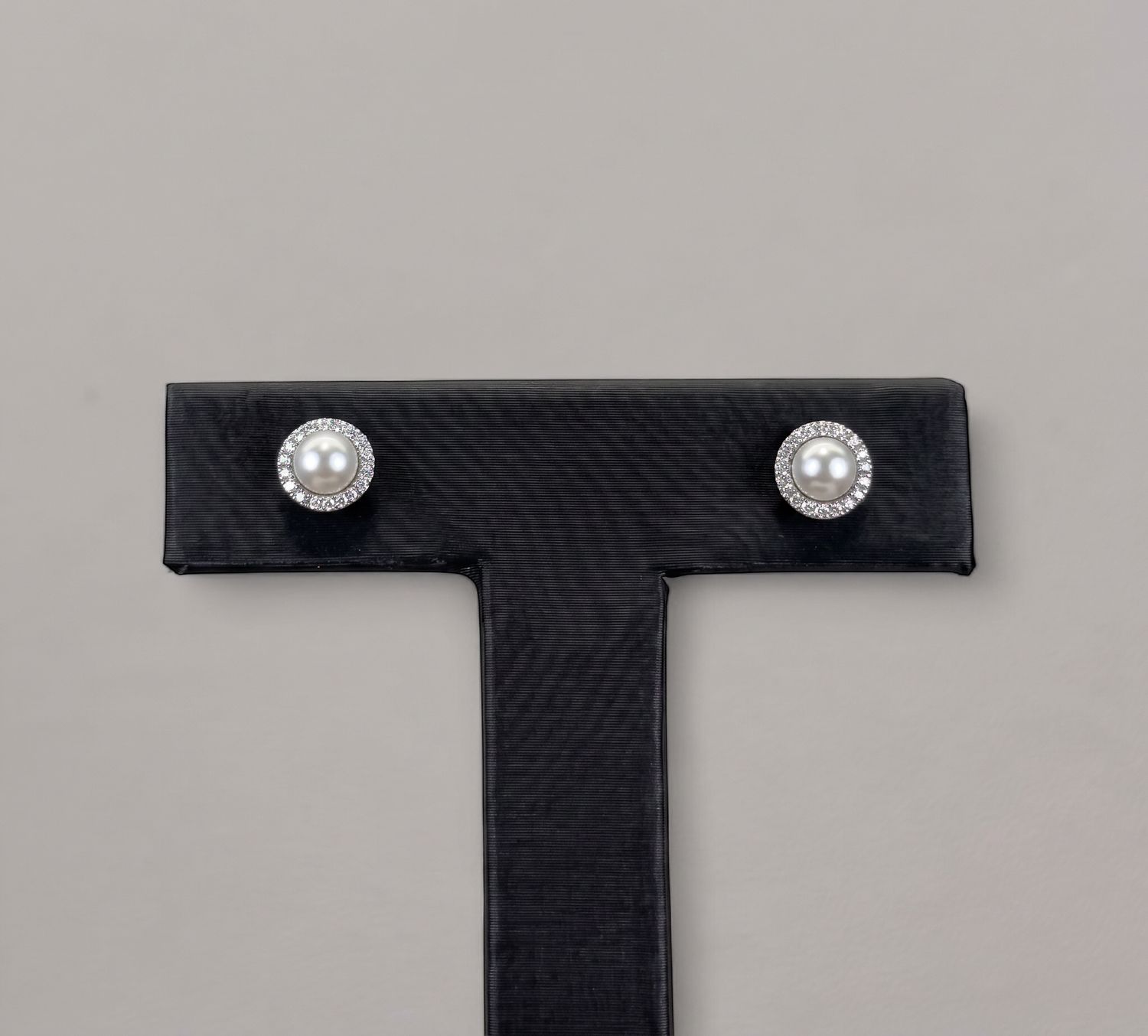 14KW Pearl &amp; Diamond Earrings
