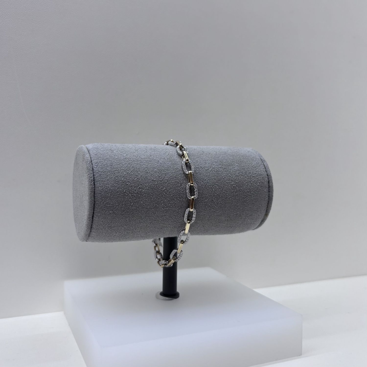 14KYW Two-Tone Diamond Paperclip Bracelet Bassali