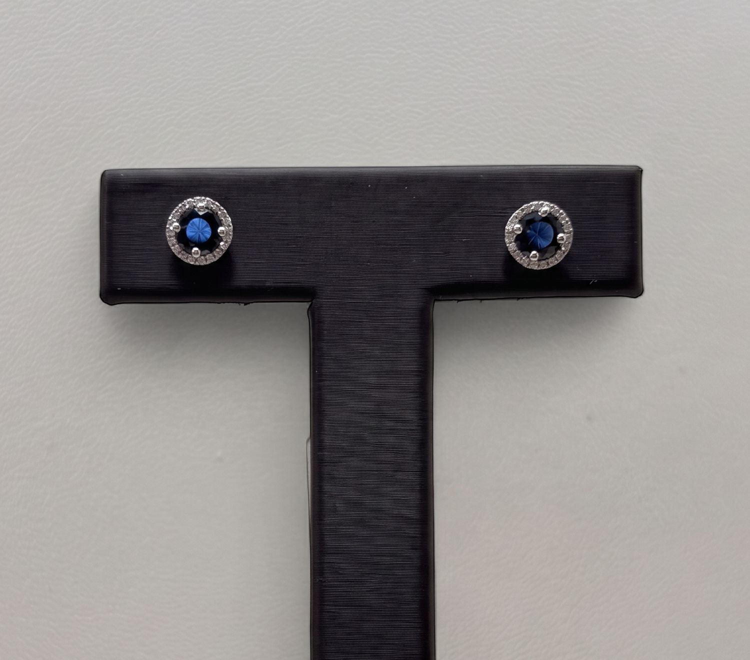 14KW Round Sapphire Diamond Studs