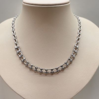 14KW Interconnected Diamond Heart Necklace