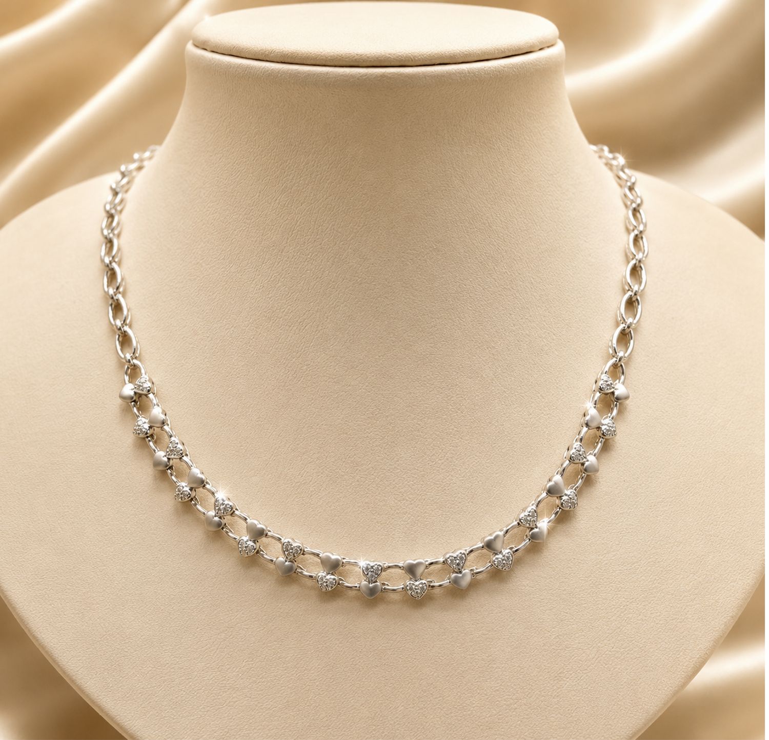 14KW Interconnected Diamond Heart Necklace